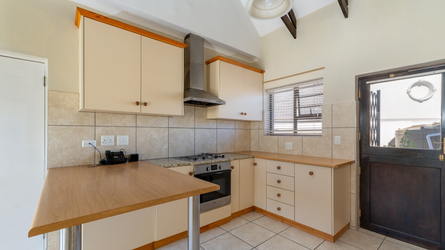 2 Bedroom Property for Sale in Blue Mountain Village Western Cape